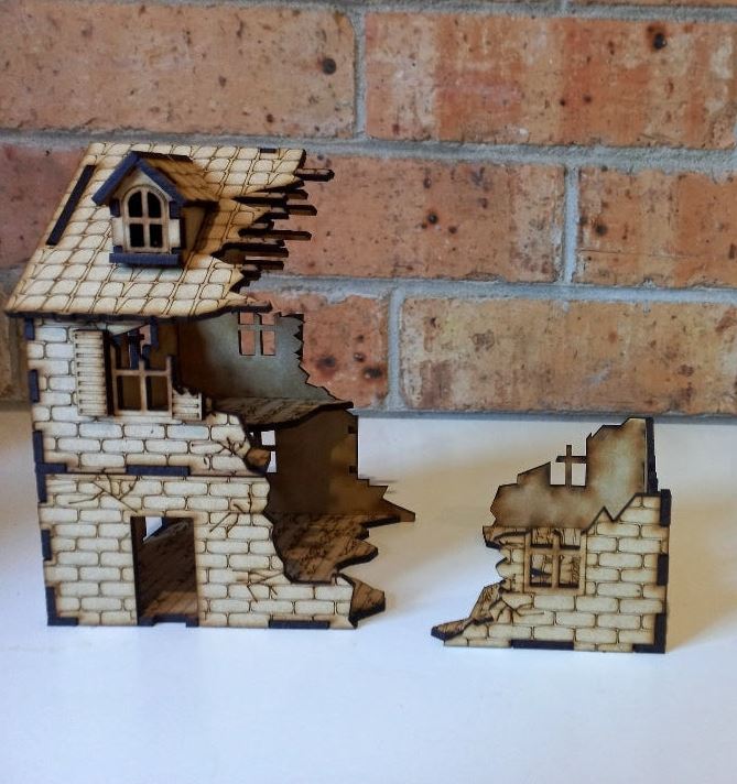 Dark Castle Terrain - Normandy: Ruined 2 Storey House