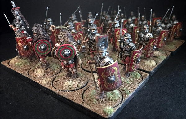 Victrix Miniatures - Early Imperial Roman Legionaries Advancing